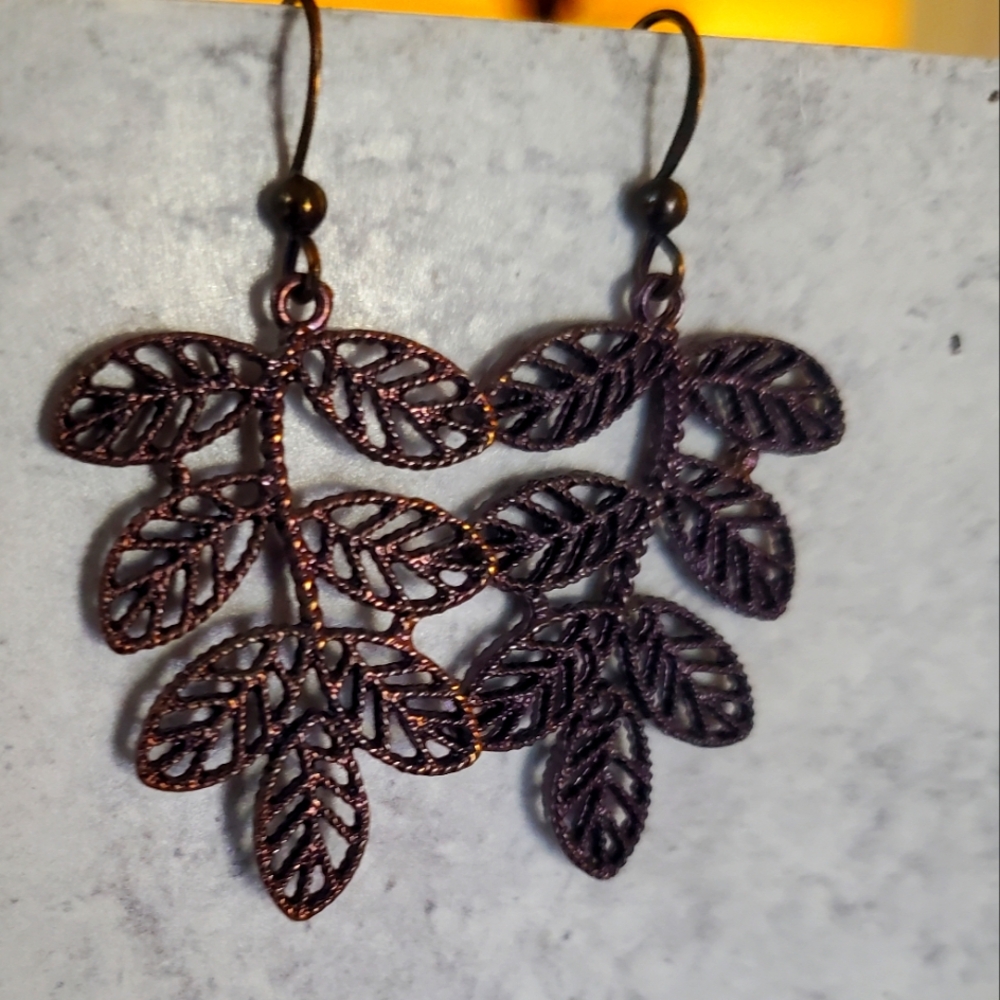 Pair of METAL copper tone leaf pattern earrings